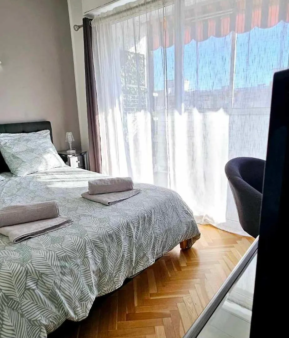 Apartment Top Floor With Sea View, Clim And Veranda Nice France