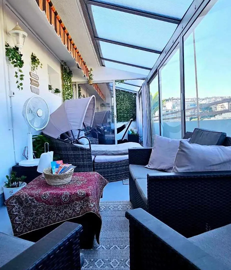 Top Floor With Sea View, Clim And Veranda Nice France