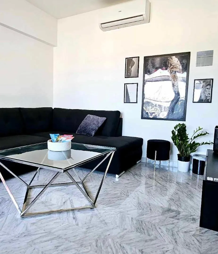 Apartment Top Floor With Sea View, Clim And Veranda Nice France